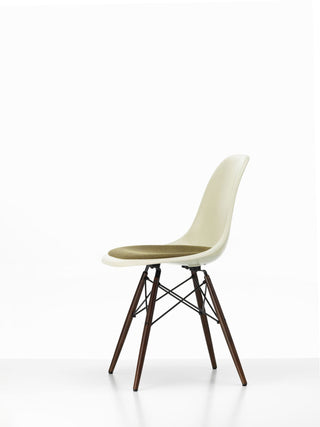 Eames Fiberglas Chair DSW-Stoelen-VITRA BELGIUM N.V.-Buro International