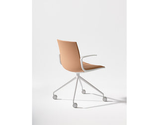 Catifa Up-Stoelen-ARPER S.P.A.-Buro International