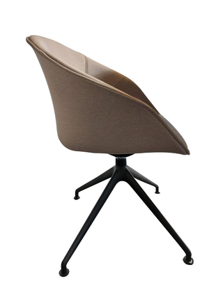 HAY AAC21 - Showroom model