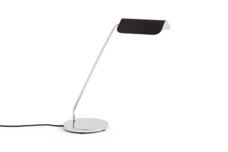 Apex desk lamp
