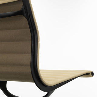 Aluminium Chair EA 101-Stoelen-VITRA BELGIUM N.V.-Buro International