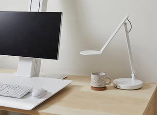 Nova desk lamp