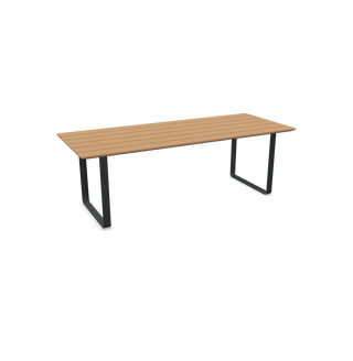 70/70 outdoor table