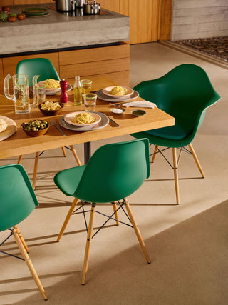 Eames Plastic Side Chair DSW-Stoelen-VITRA BELGIUM N.V.-Buro International