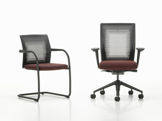 Vitra ID Visitor Air visitor chair and ID office chair in black with red-brown seat