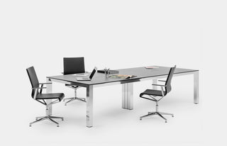 P80 Desk