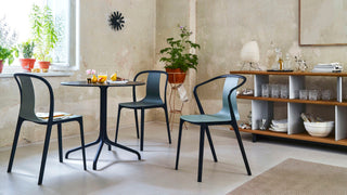 Chaise Belleville en plastique
