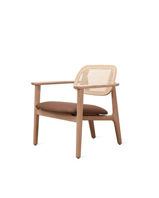 Titus lounge chair