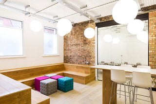BuzziCube-Poef-BUZZISPACE NV-Buro International
