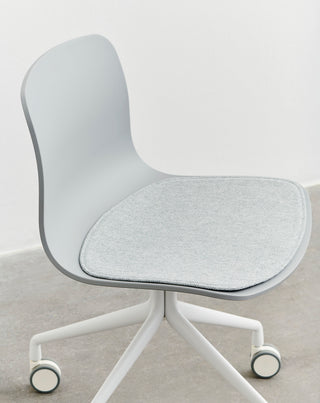 AAC 14-Vergaderstoelen-HAY APS-Buro International