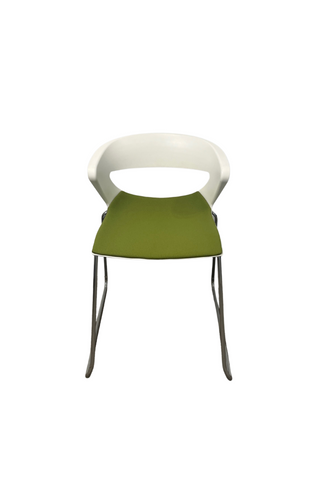 Kicca sled chair