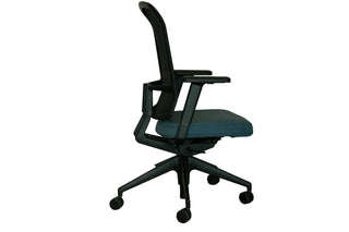 AM Chair
